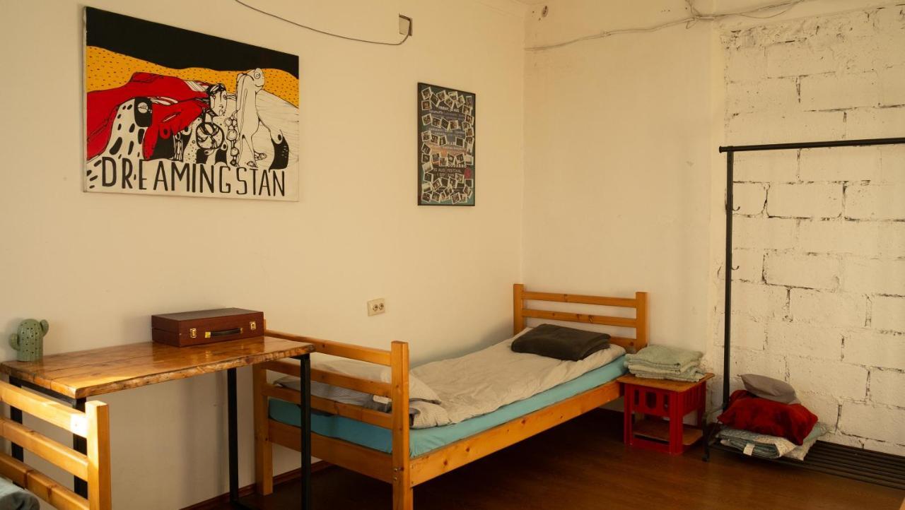 Udabno Hostel Exterior photo